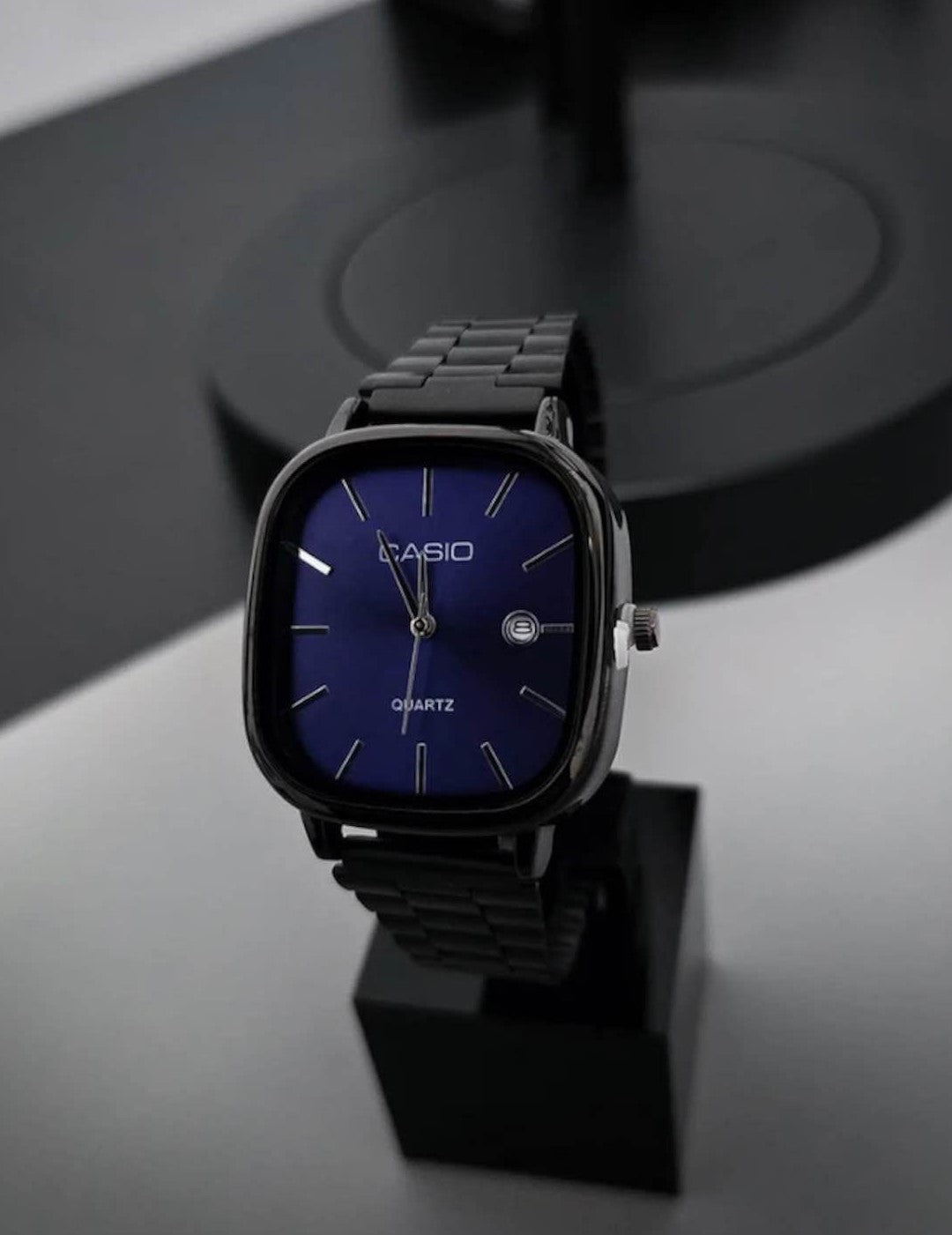 Casio Quartz Watch - Precision Timekeeping and Timeless Style - Luxemir Store